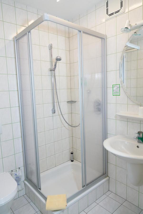 Landgasthof Fleischhauer Homberg  Eksteriør billede