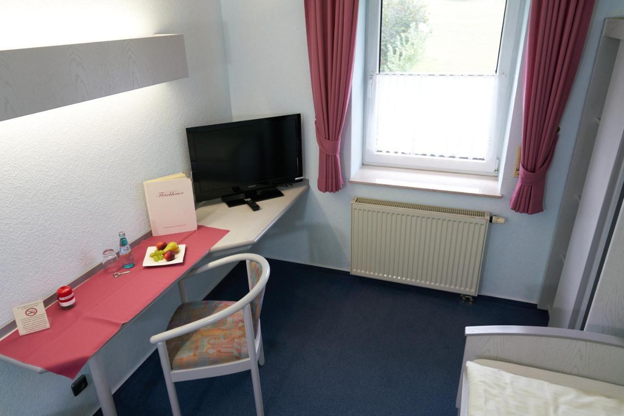 Landgasthof Fleischhauer Homberg  Eksteriør billede